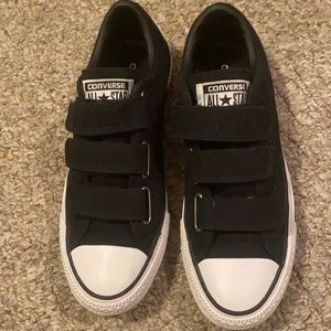 Women’s Velcro converses